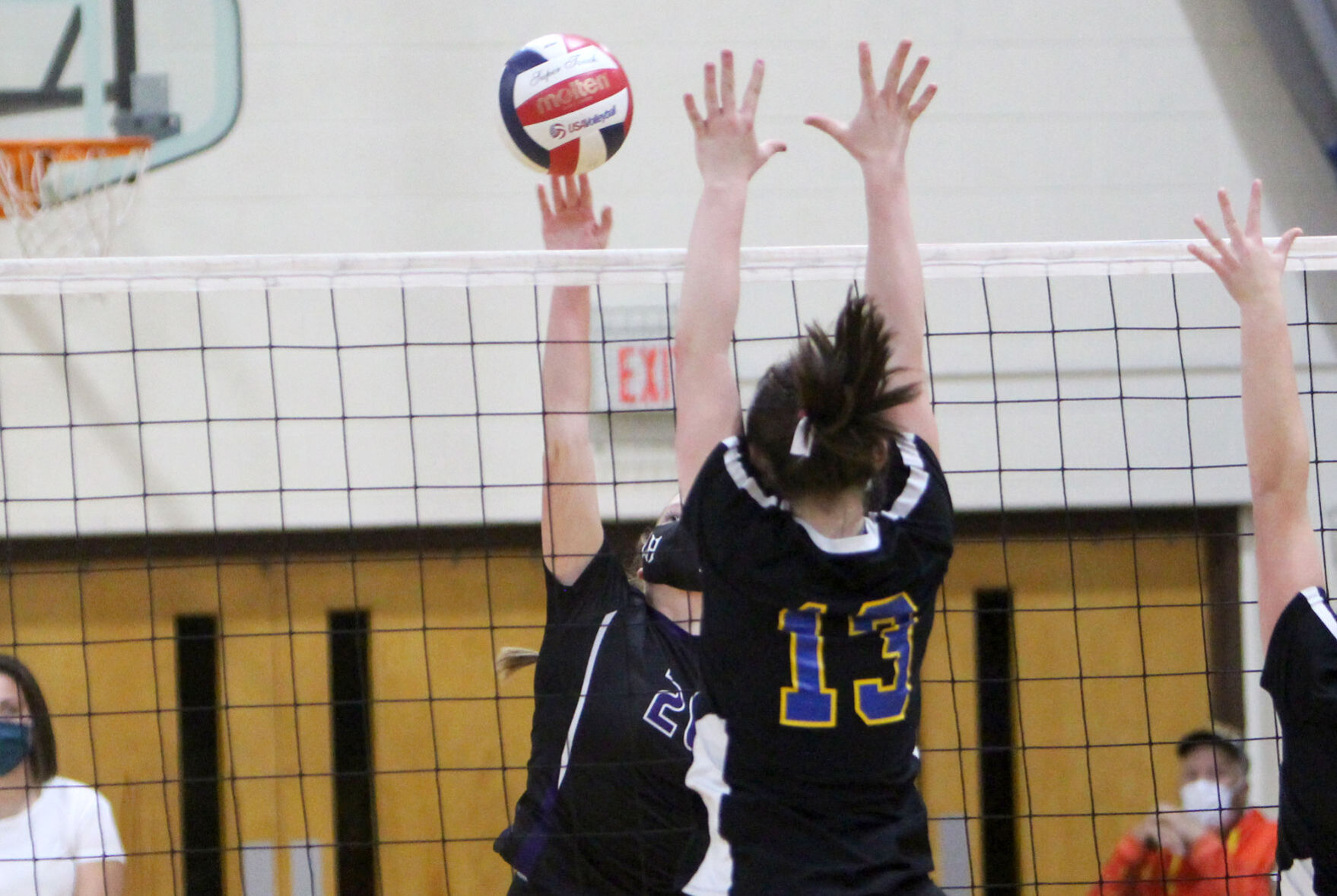 Lake Holcombe at Cornell volleyball 10-15-20